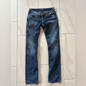 Silver Berkley Stretch light wash skinny jeans size 28x31
